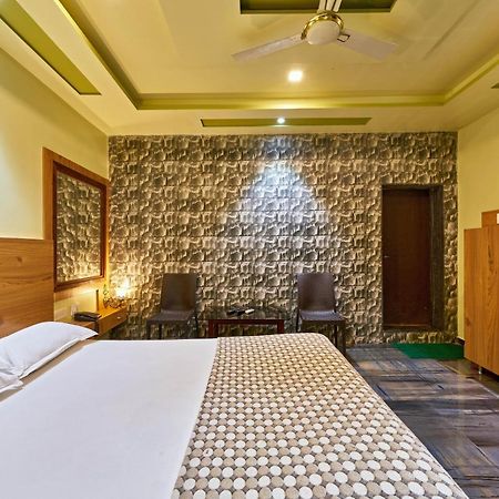 Hotel Saptarang Residency Panhāla Extérieur photo