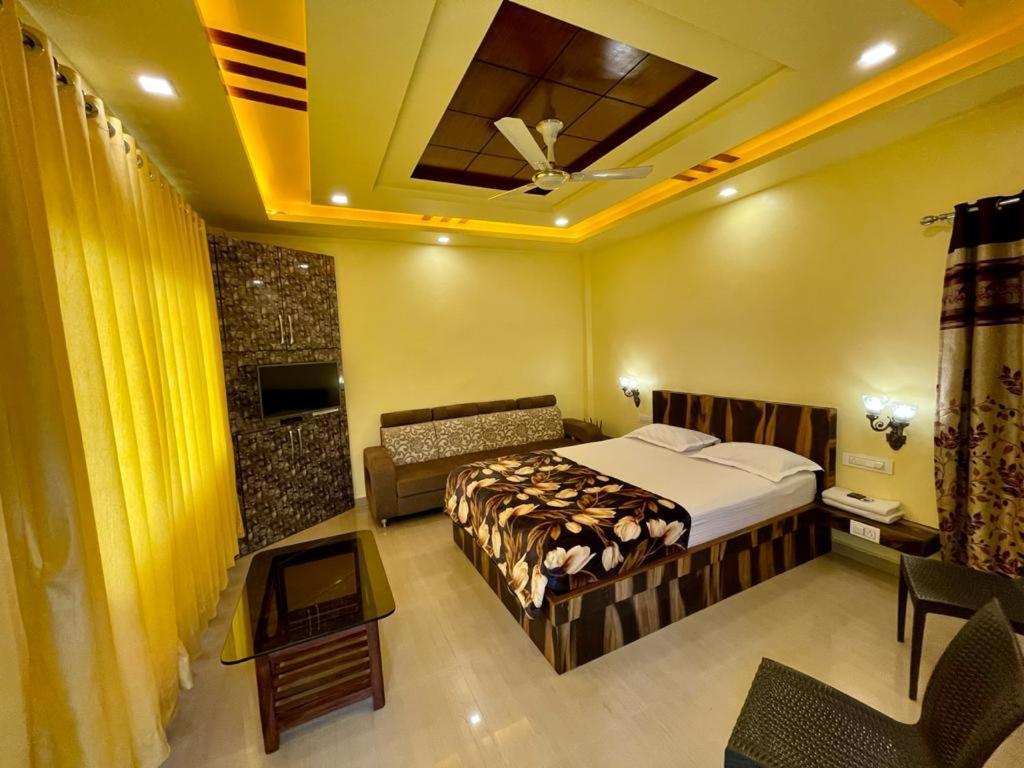 Hotel Saptarang Residency Panhāla Extérieur photo