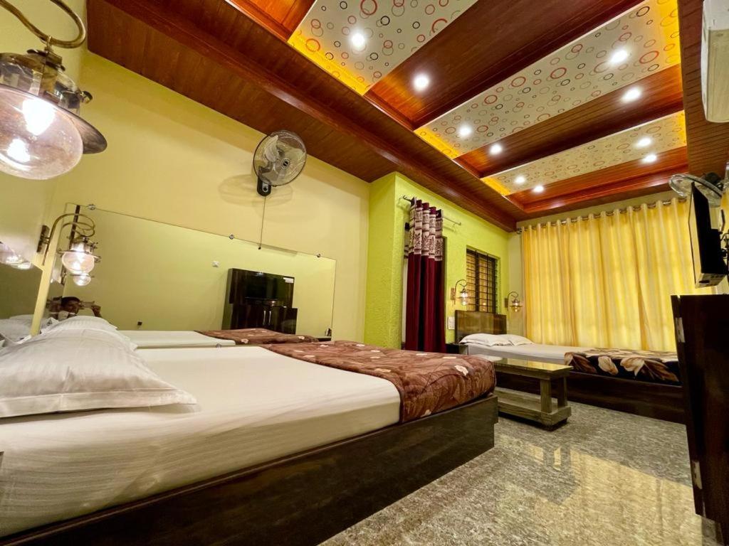 Hotel Saptarang Residency Panhāla Extérieur photo