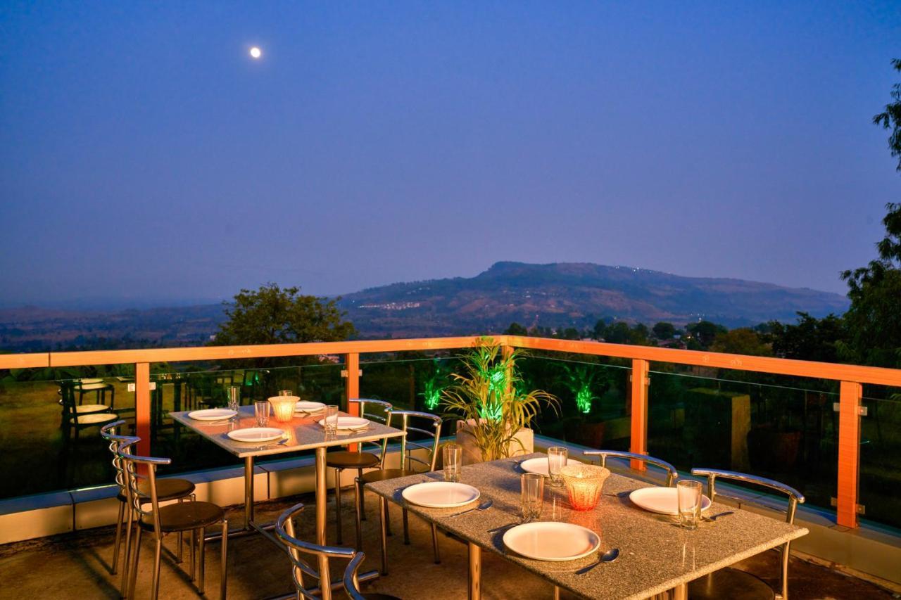 Hotel Saptarang Residency Panhāla Extérieur photo