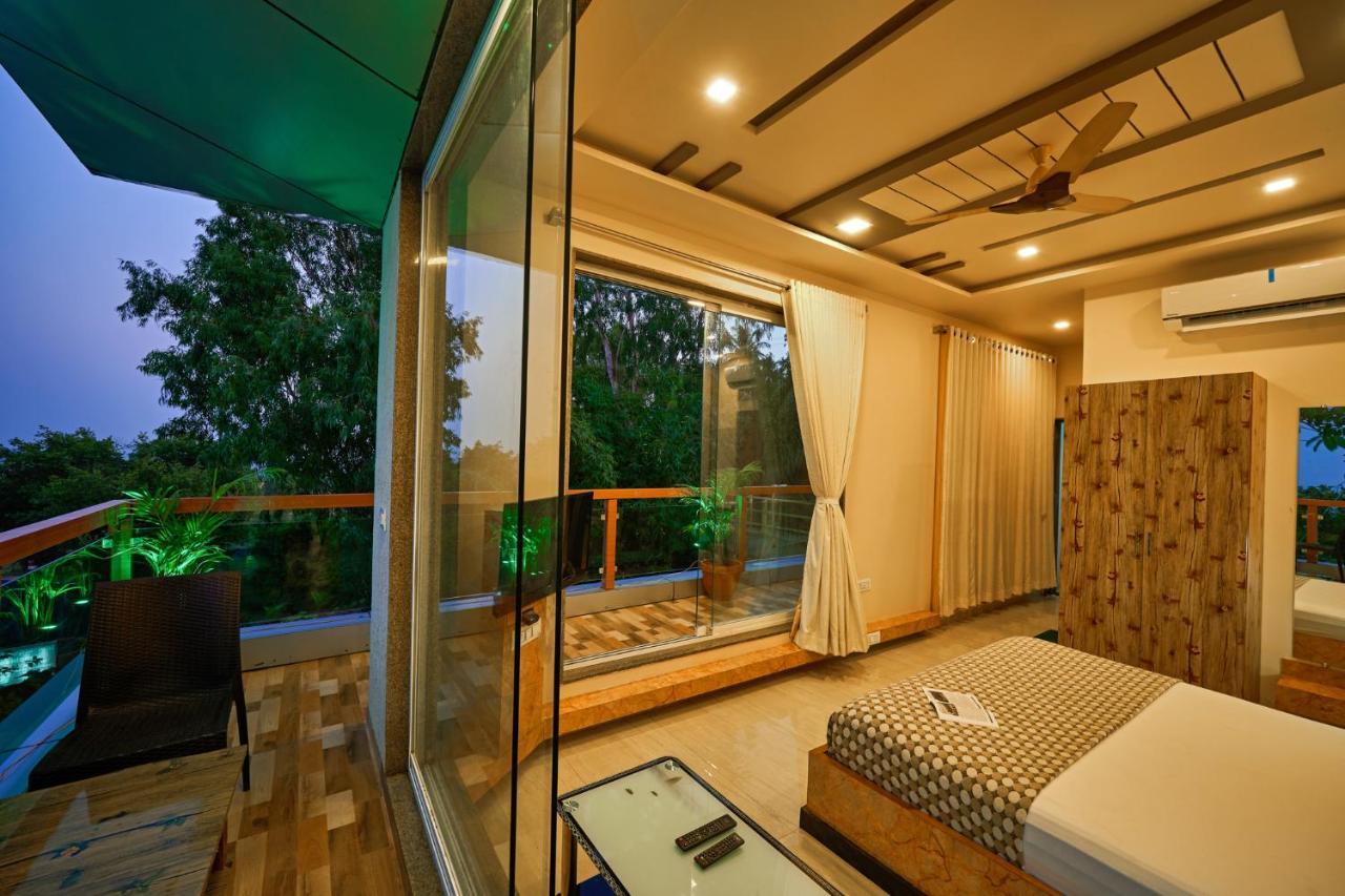 Hotel Saptarang Residency Panhāla Extérieur photo